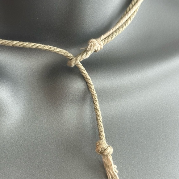 Shark tooth choker necklace - Picture 2 of 7